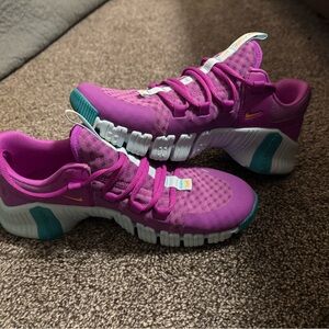 Nike Fuchsia and Aqua Sport Sneakers